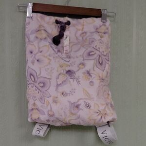 nwt! VICTORIAS SECRET Lavender Floral book Bag Towel In A Bag Beach Swim